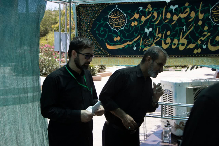 مروری کوتاه بر مراحل خدمت‌رسانی در موکب مدرسه عالی و دانشگاه شهید مطهری (ره) واحد مشهد